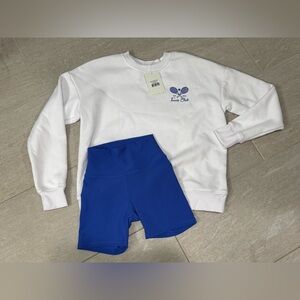 💙🆕Wilo Crewneck Tennis Sweatshirt With Biker Shorts, XS💙